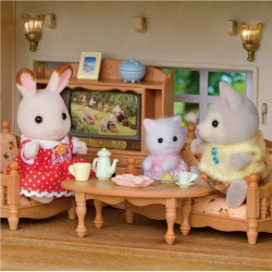 Casa con Luces, El Ático Secreto - Red Roof Country Home, Secret Attic Playroom - Sylvanian Families