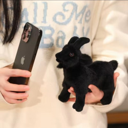 Little Black Phillip - llavero cabra negra