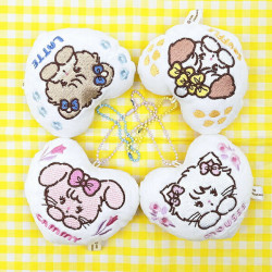 Llavero cojín Mikko Characters - Lil ala Mode